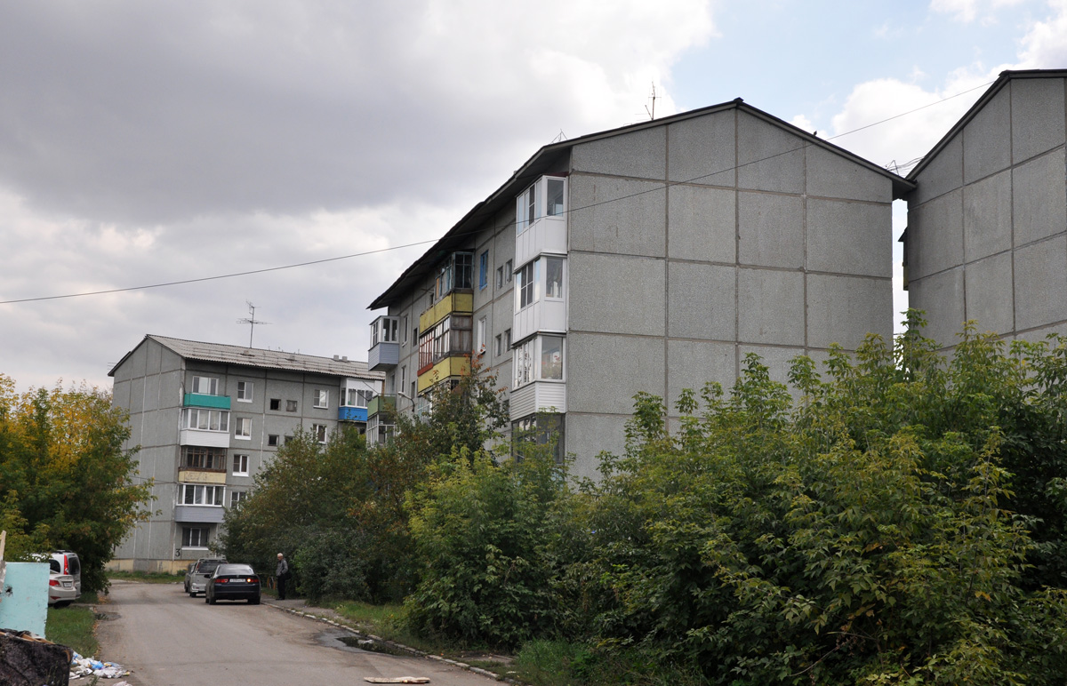 Омск, 1-я Станционная улица, 1 корп. 2; 1-я Станционная улица, 3