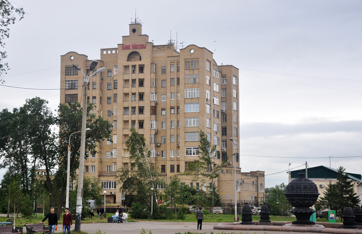 Омск, Иртышская набережная, 10/1