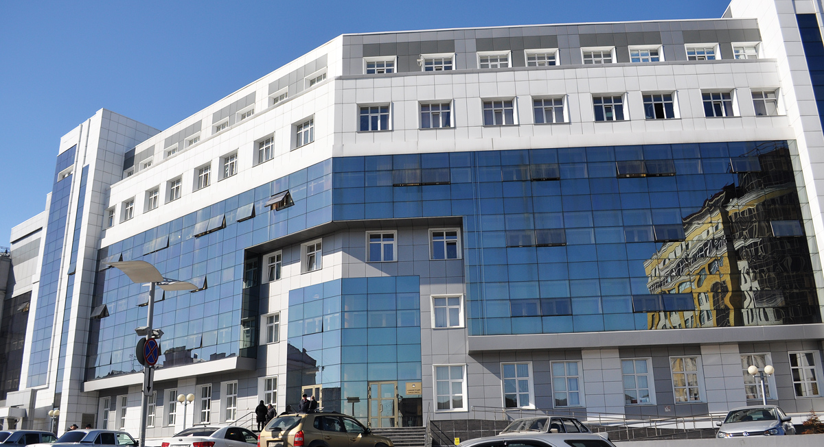 Omsk, Улица Гагарина, 32 корп. 1
