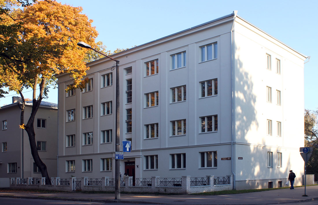 Таллин, Jaan Poska, 10