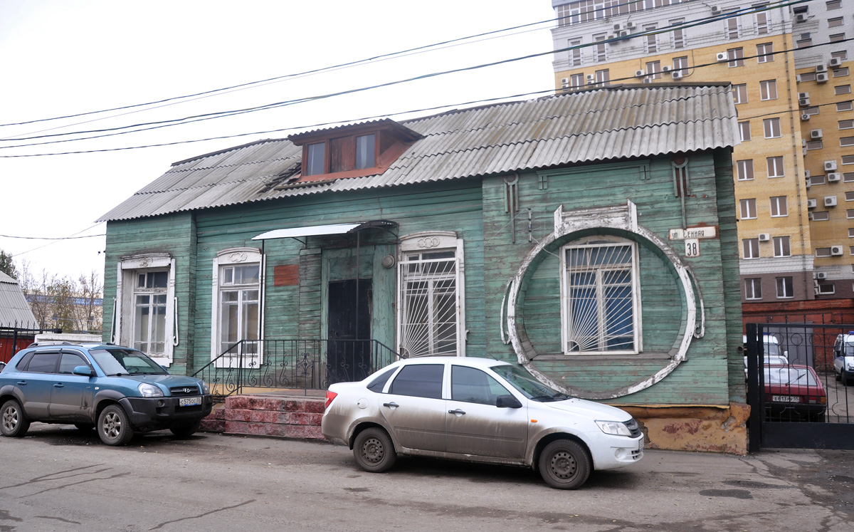 Omsk, Сенная улица, 38