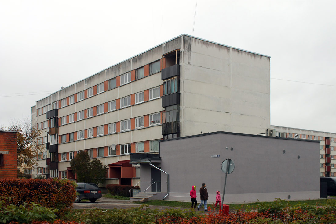 Кохтла-Ярве, Estonia puiestee, 18b; Estonia puiestee, 18