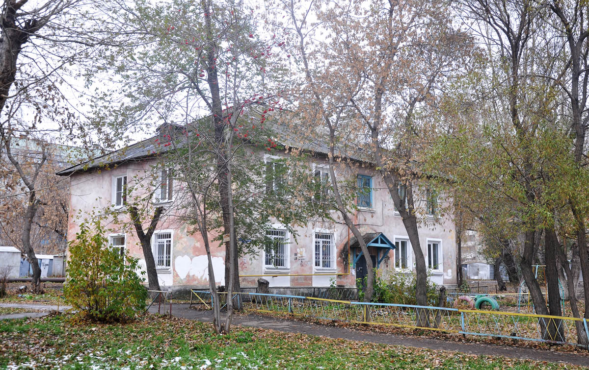 Омск, Латвийская улица, 52