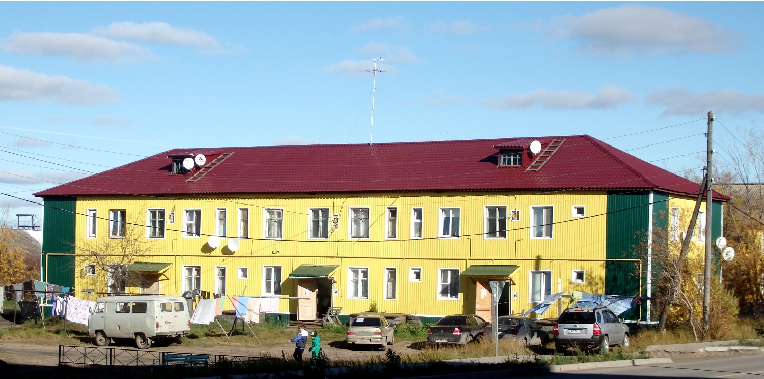 Naryan-Mar, Первомайская улица, 2