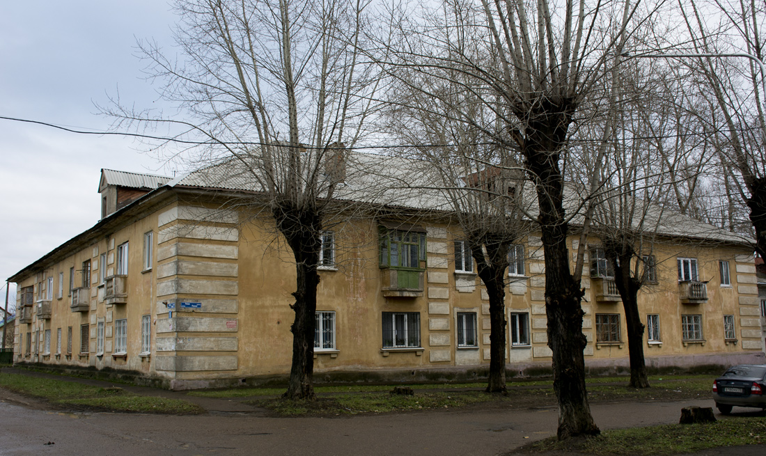Уфа, Улица Герцена, 18 / Улица Репина, 22