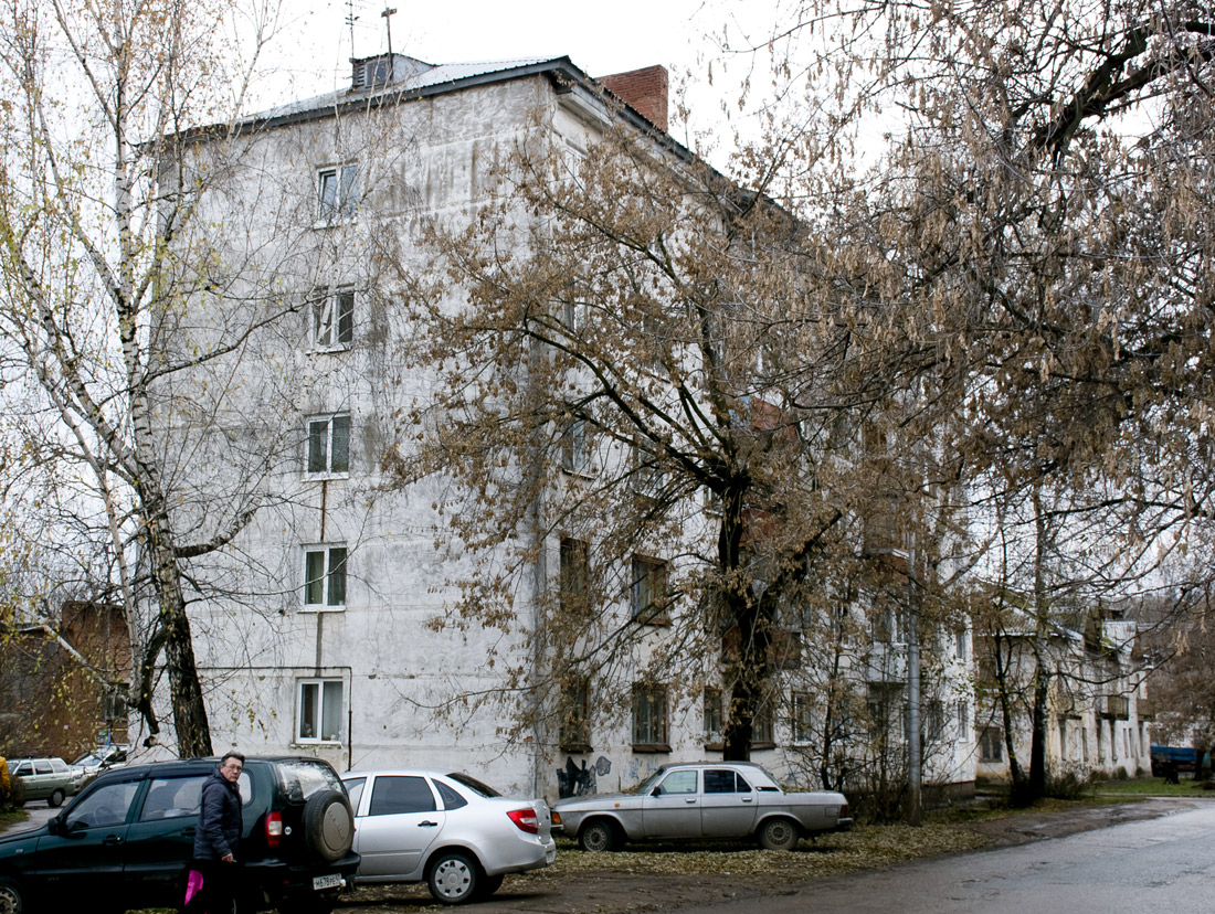 Уфа, Кольцевая улица, 107/1 / Улица Короленко, 14