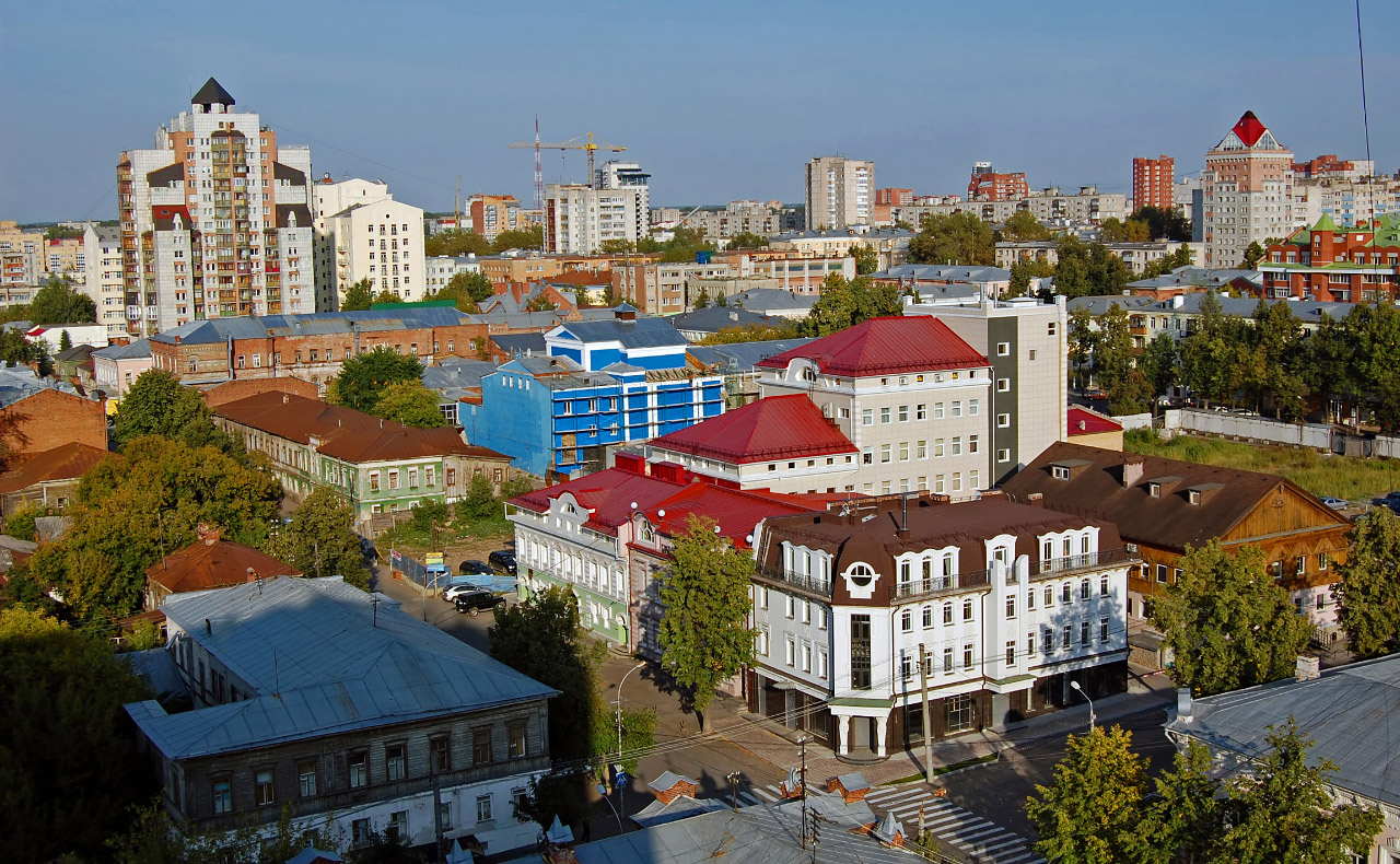Пермь, Пермская улица, 56; Сибирская улица, 23; Пермская улица, 66; Пермская улица, 53; Улица 25 Октября, 17; Екатерининская улица, 68; Улица Луначарского, 26; Пермская улица, 70; Пермская улица, 72; Улица Газеты "Звезда", 24; Улица Газеты "Звезда", 24А; Улица Пушкина, 13. Пермь — Панорамы