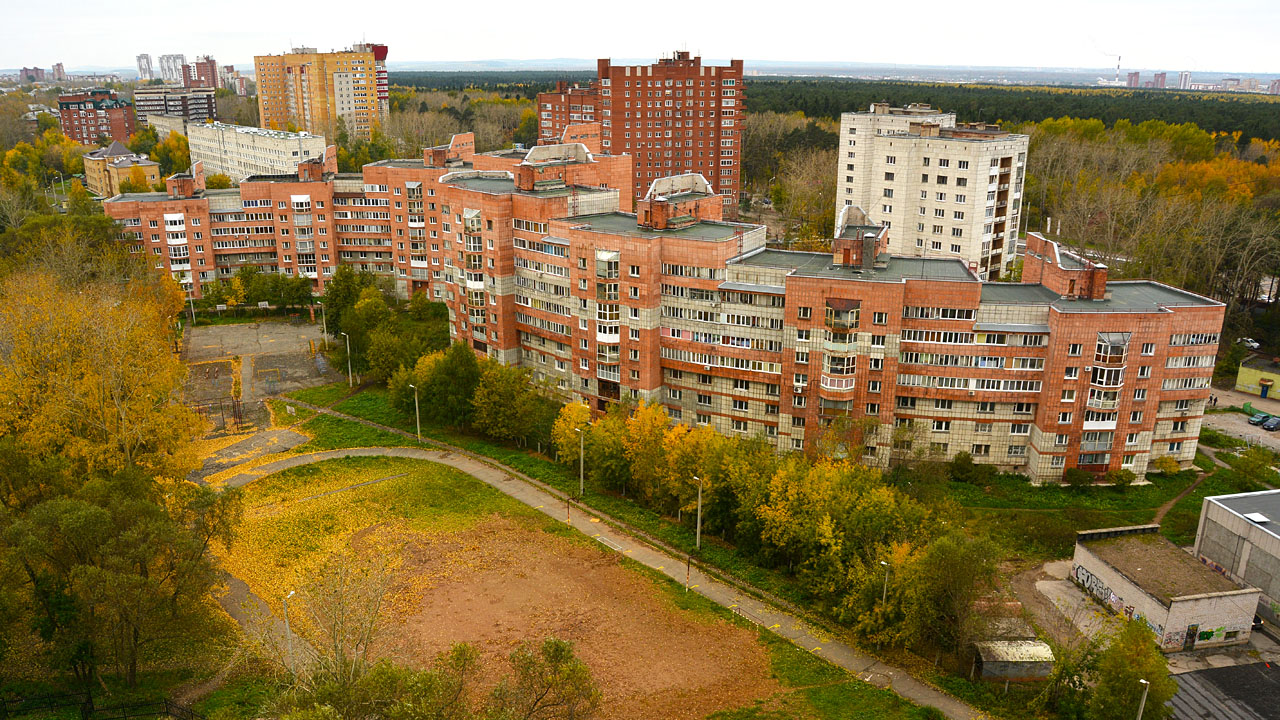 Пермь, Улица 9 Мая, 3; Улица Баумана, 22; Шоссе Космонавтов, 141; Шоссе Космонавтов, 137; Улица 9 Мая, 1; Шоссе Космонавтов, 131; Шоссе Космонавтов, 129