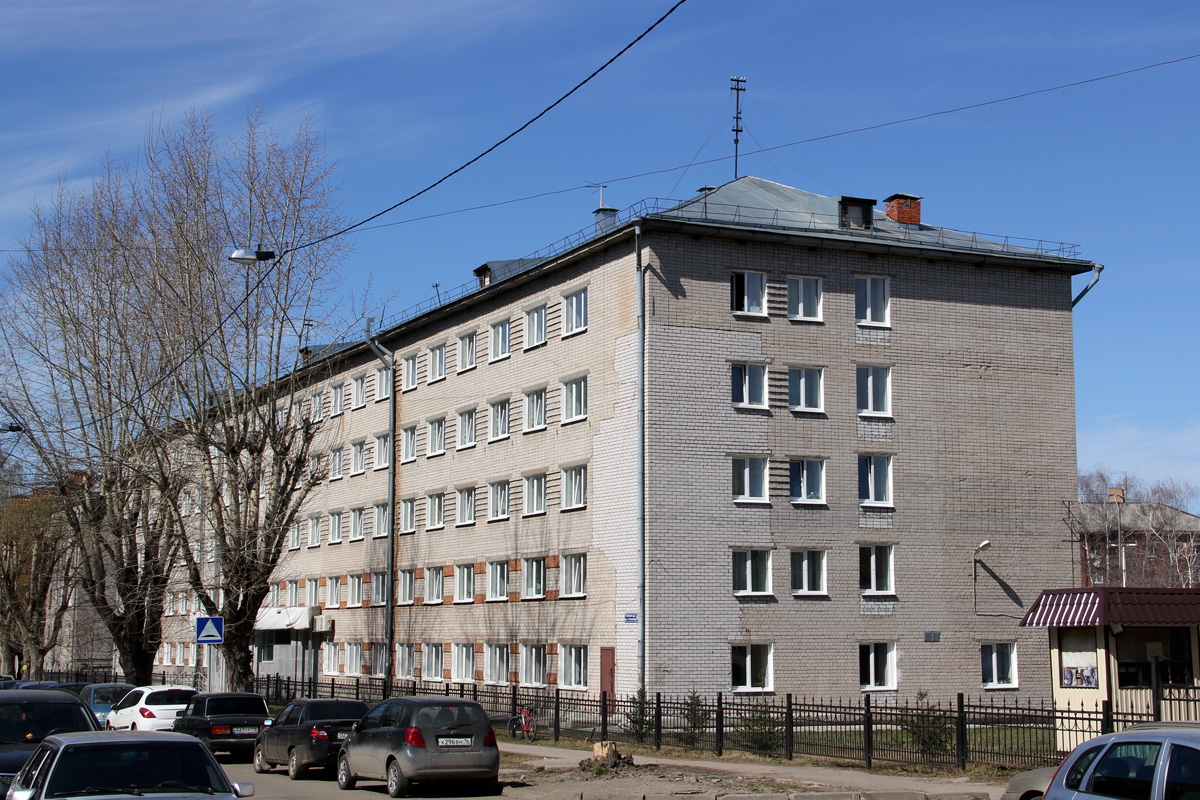 Casáin, Улица Галеева, 6