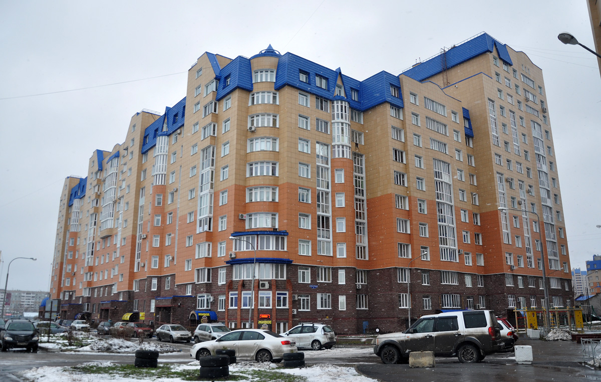 Омск, Проспект Комарова, 15