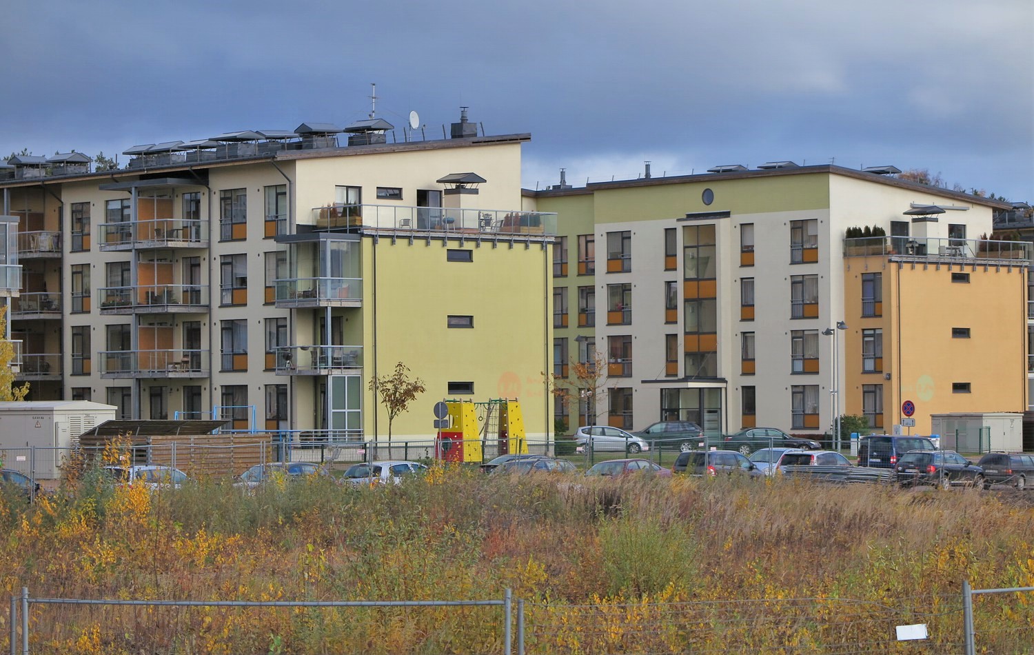 Рига, Biķernieku iela, 126 k. 1; Biķernieku iela, 126 k. 2