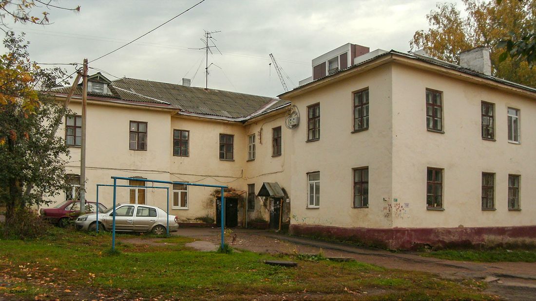 Уфа, Черниковская улица, 15 / Улица Ивана Франко, 5