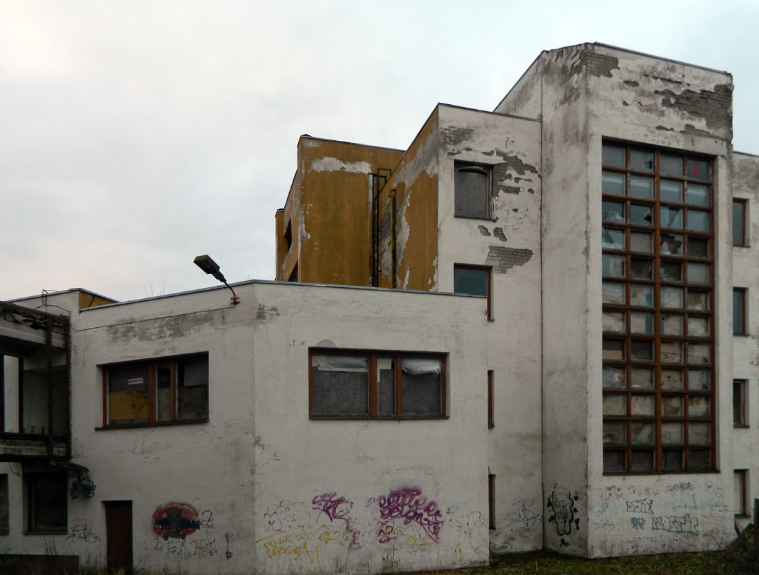 Мурасте, Mõisa tee, 1