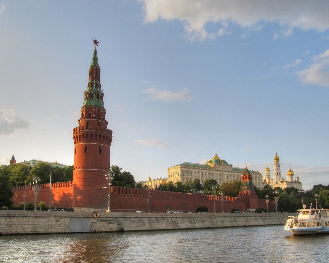 Moscow, Кремль, 6А; Кремль, Соборная площадь,  Архангельский собор; Кремль, Ивановская площадь, Церковь Иоанна Лествичника с колокольней Ивана Великого; Кремль, Благовещенская башня; Кремль, Водовзводная башня. Moscow — Panoramas