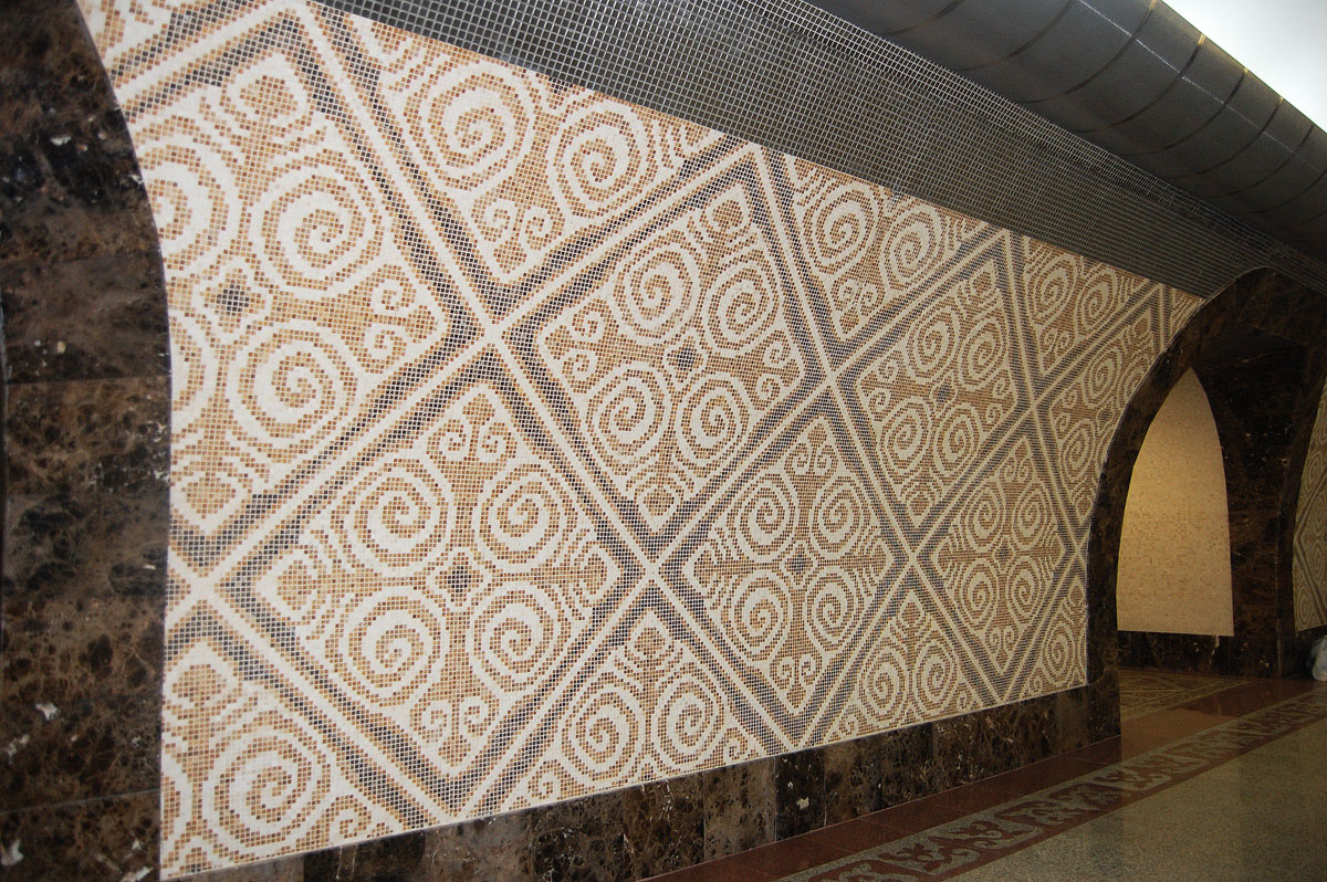 Алматы, Улица Панфилова, 114*