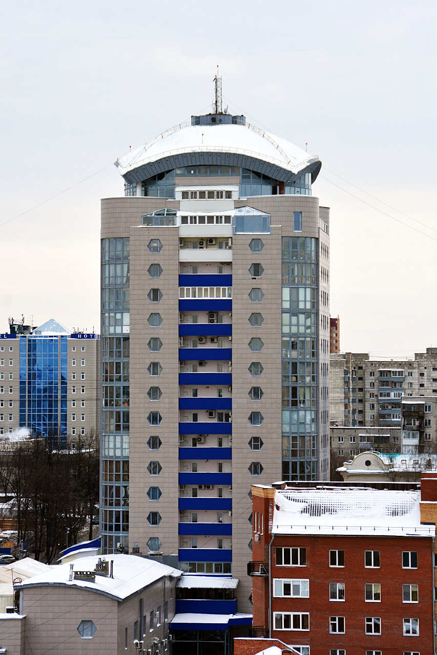 Пермь, Улица Газеты "Звезда", 27
