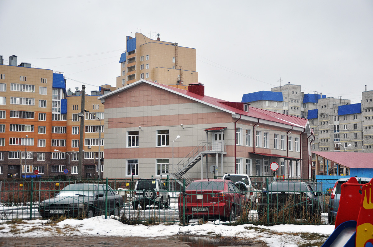 Omsk, Проспект Комарова, 17 корп. 4; Проспект Комарова, 15 корп. 4; Проспект Комарова, 15 корп. 3; Проспект Комарова, 19