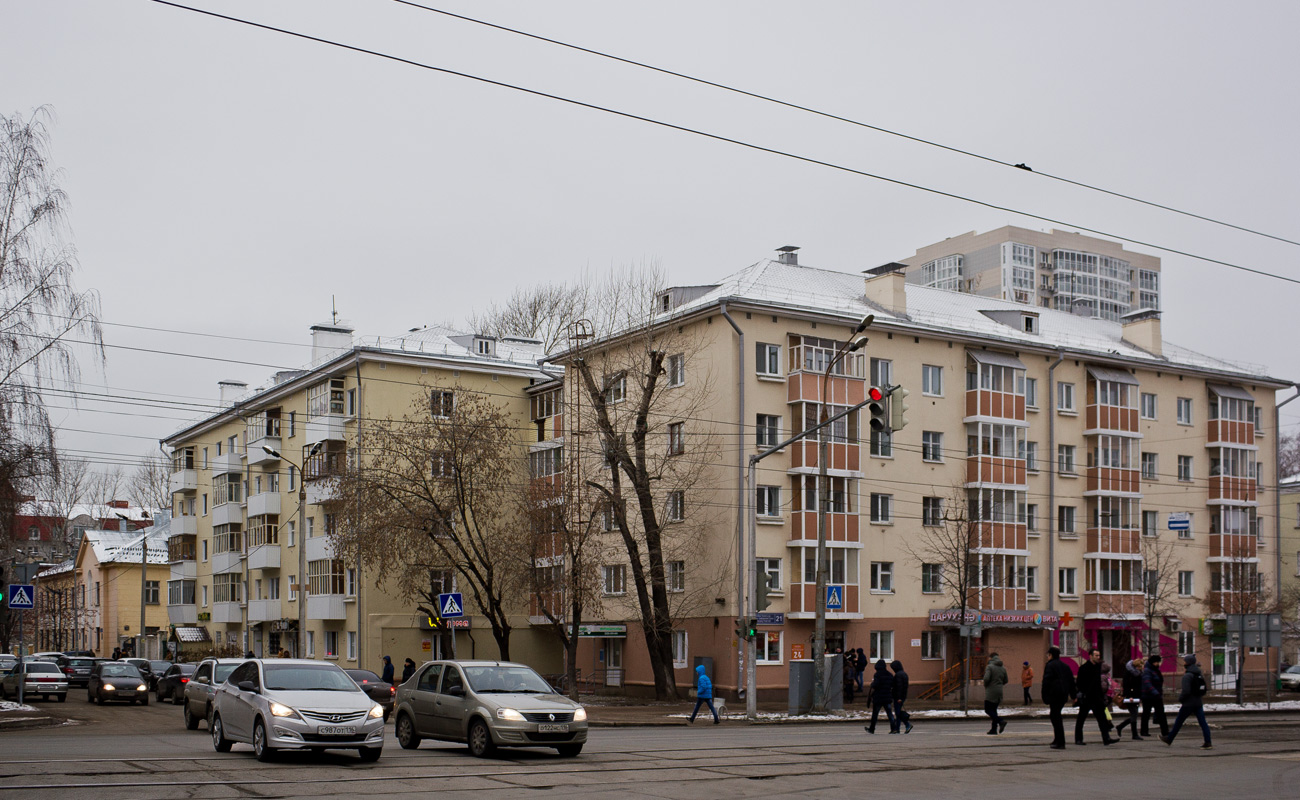 Казань, Сибирский тракт, 21; Улица Александра Попова, 7