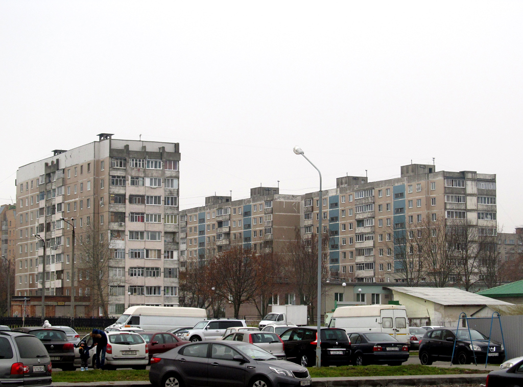 Могилёв, Бульвар Непокоренных, 32Б; Бульвар Непокоренных, 30; Бульвар Непокоренных, 32