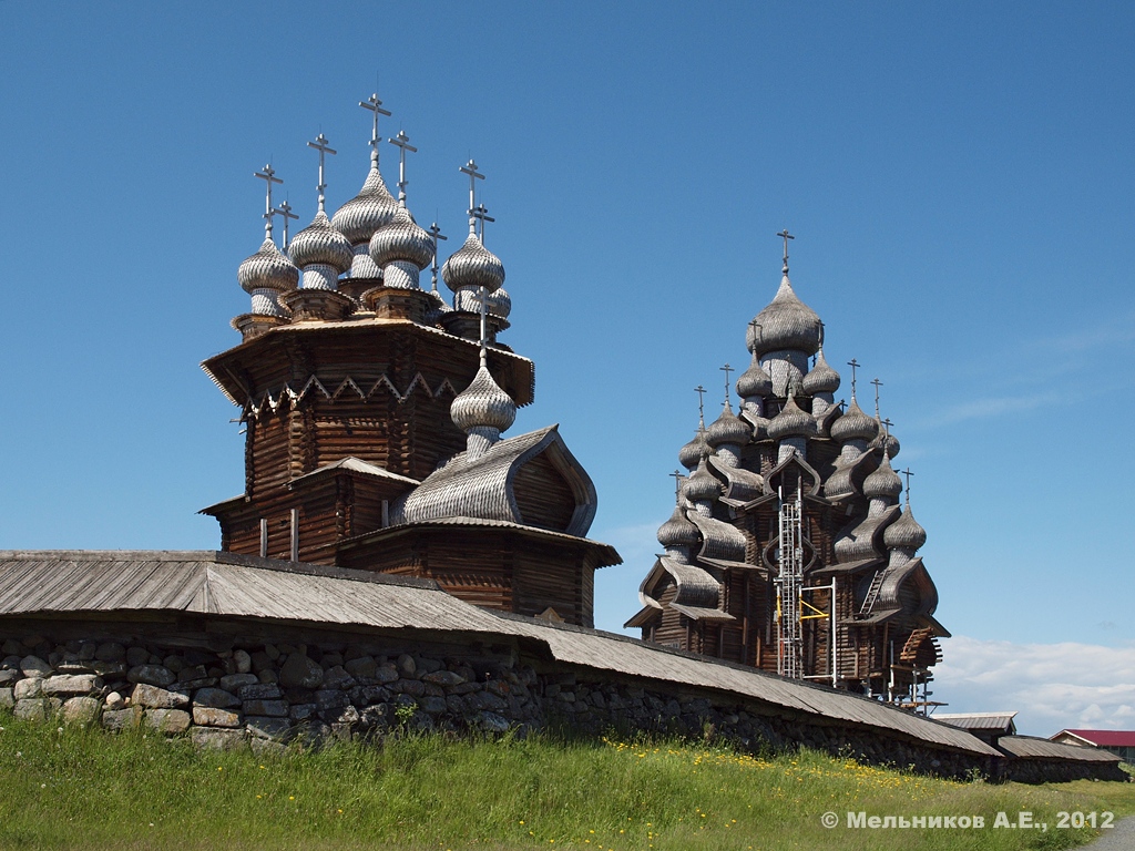 Медвежьегорский район, прочие н.п., Остров Кижи, Церковь Покрова Пресвятой Богородицы; Остров Кижи, Церковь Преображения Господня