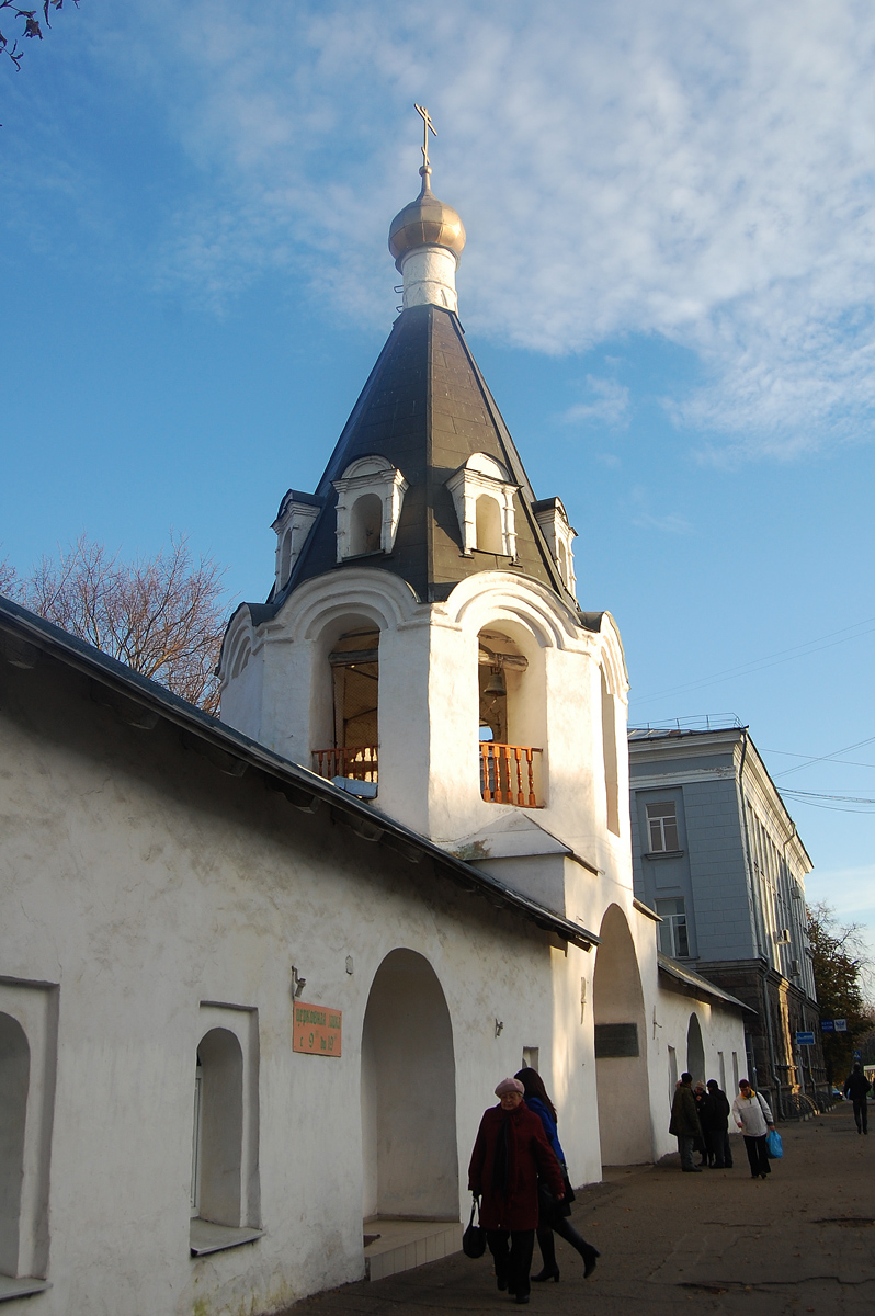 Псков, Советская улица, 18 корп. 1; Советская улица, 20