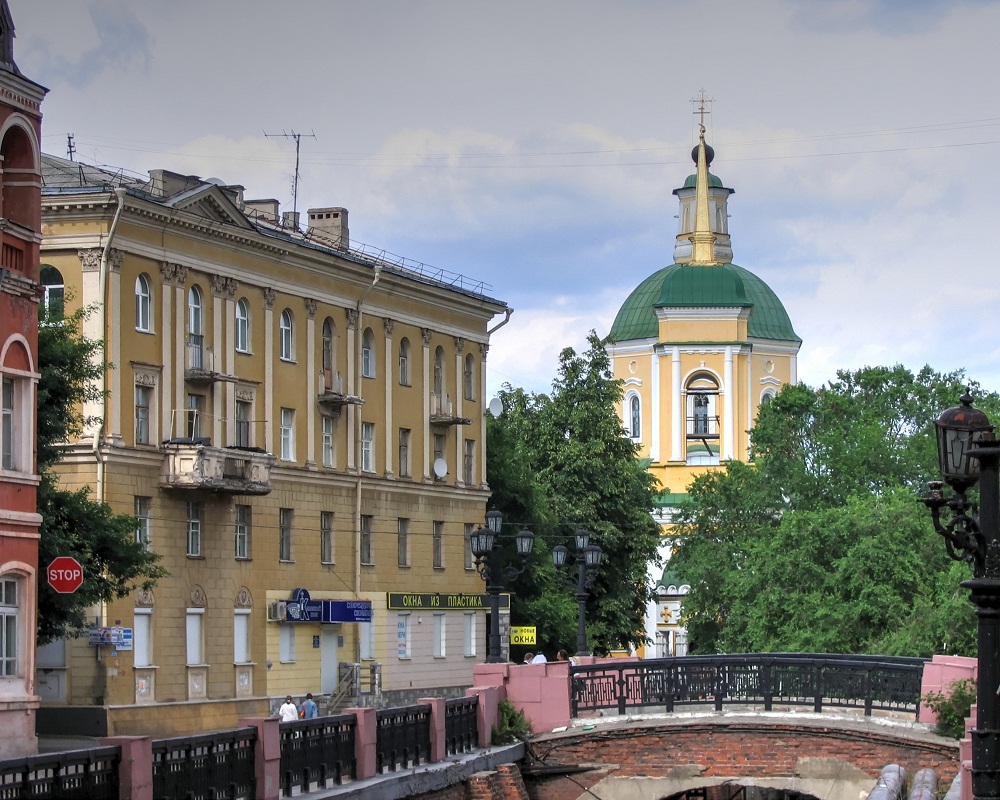 Воронеж, Улица Орджоникидзе, 18; Улица Орджоникидзе, 19Б