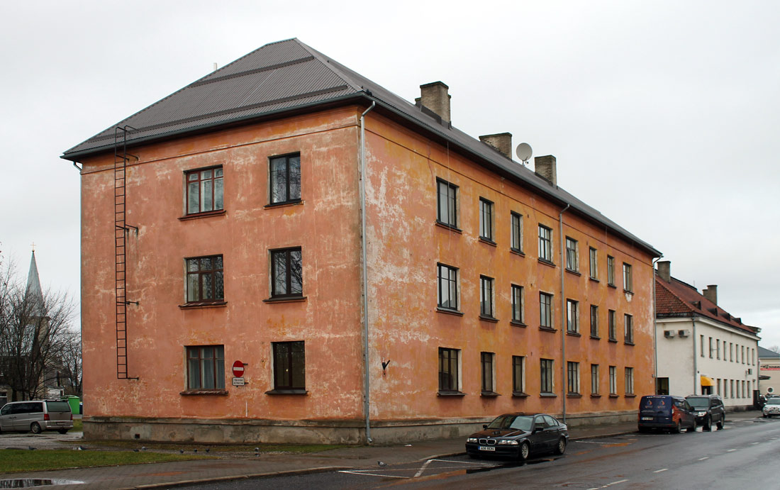 Тапа, Pikk, 8