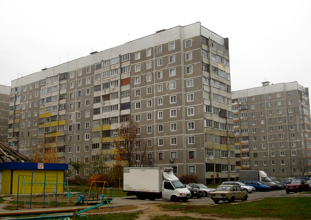 Могилёв, Жемчужная улица, 4; Жемчужная улица, 8