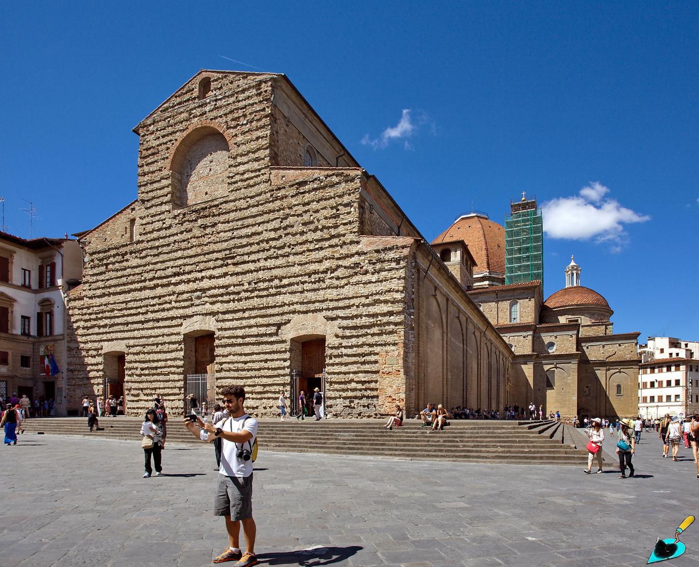 Флоренция, Piazza Di San Lorenzo