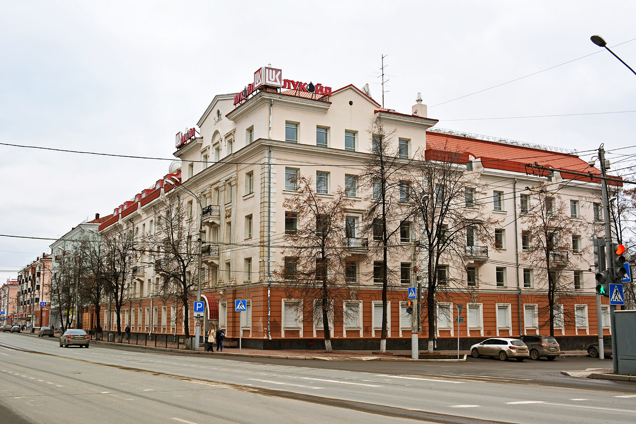 Пермь, Улица Ленина, 77