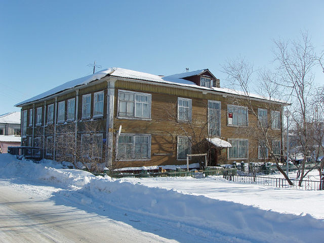 Naryan-Mar, Улица Выучейского, 7 / Улица Сапрыгина, 8