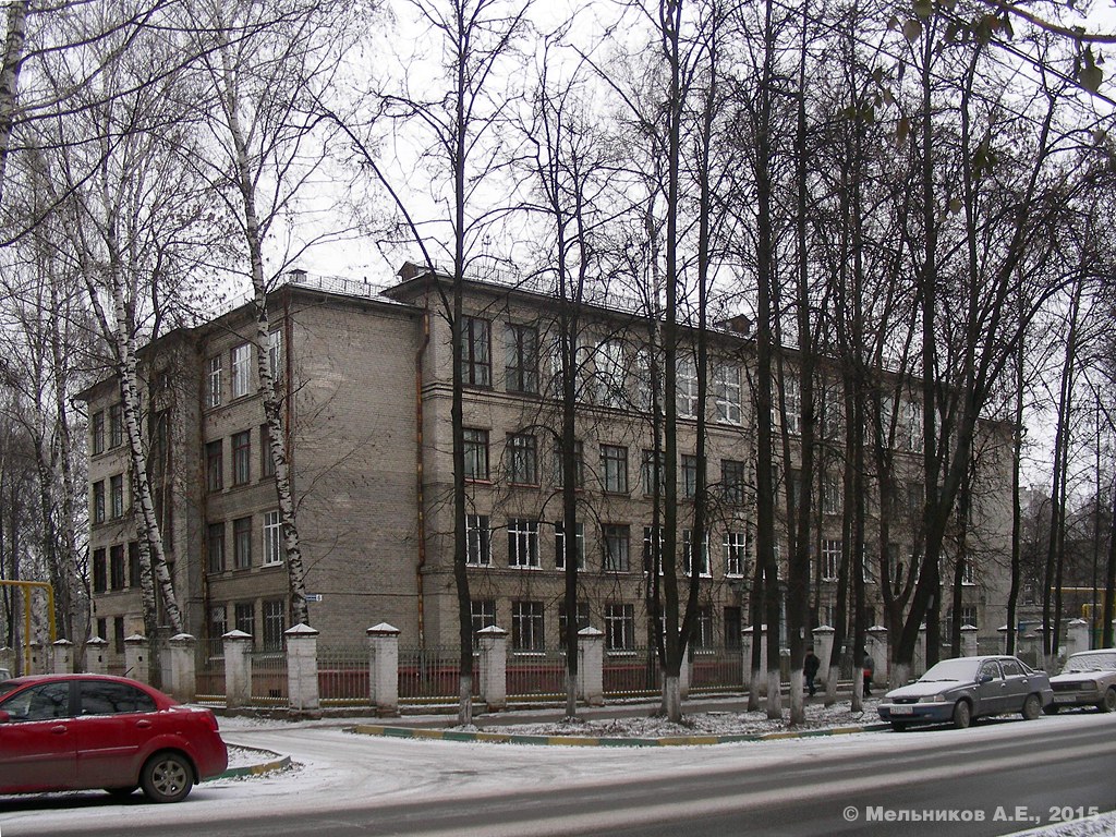 Нижний Новгород, Улица Адмирала Нахимова, 6