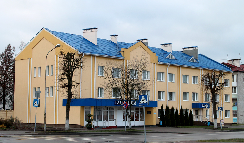 Мосты, Площадь Ленина, 1