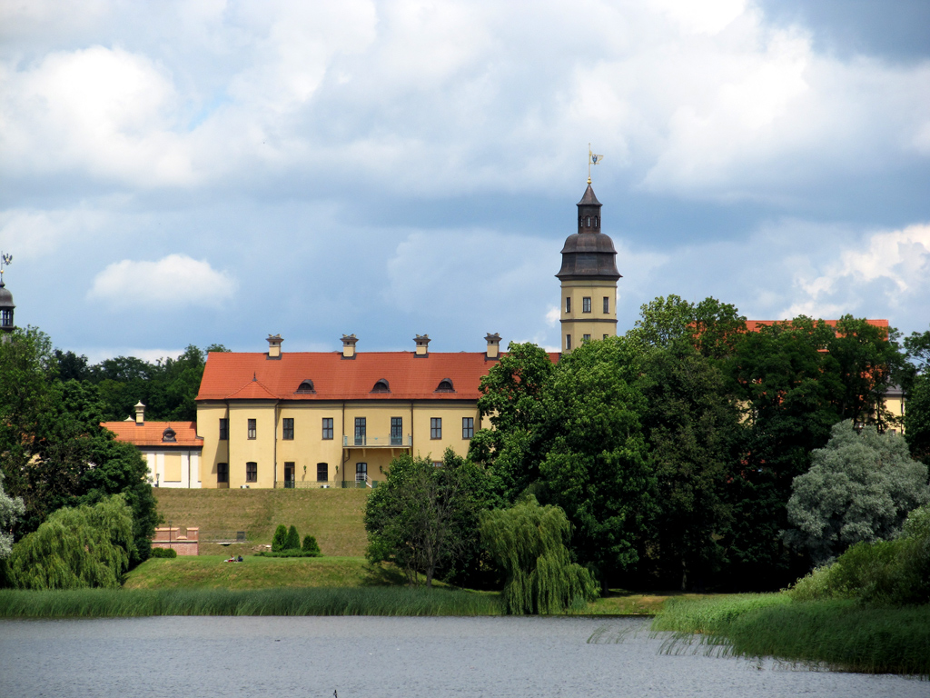 Несвиж, Замковая улица, 2
