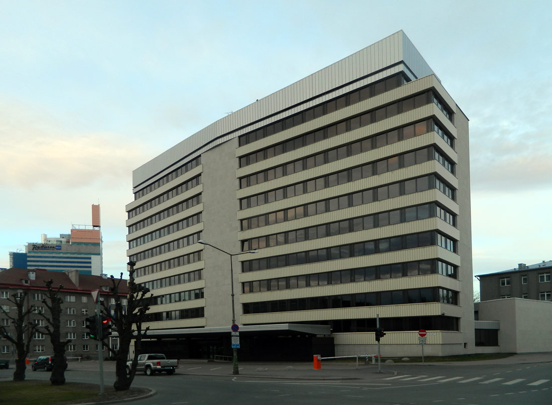 Таллин, Islandi väljak, 1