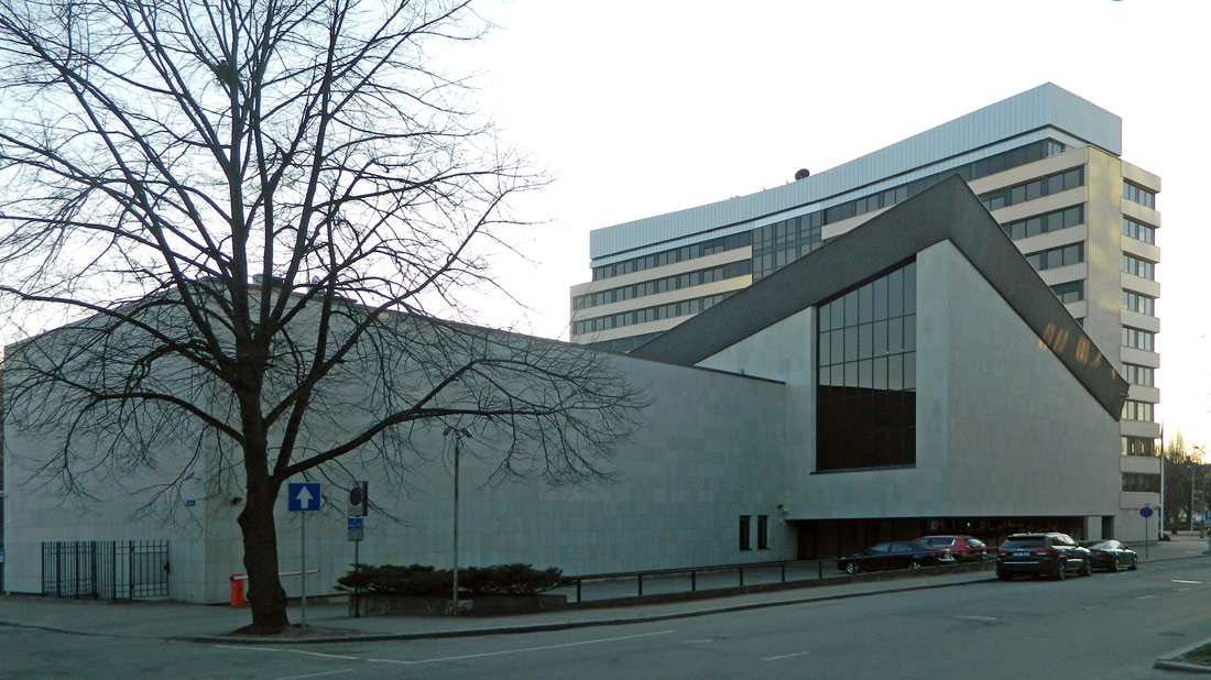 Таллин, Islandi väljak, 1
