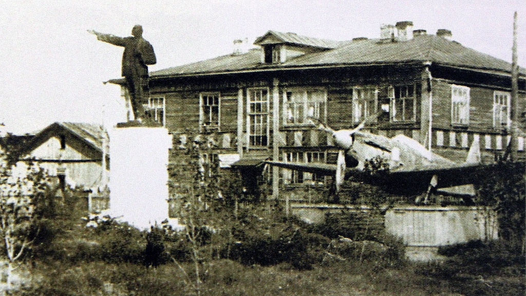 Нарьян-Мар, Улица Выучейского, 7 / Улица Сапрыгина, 8