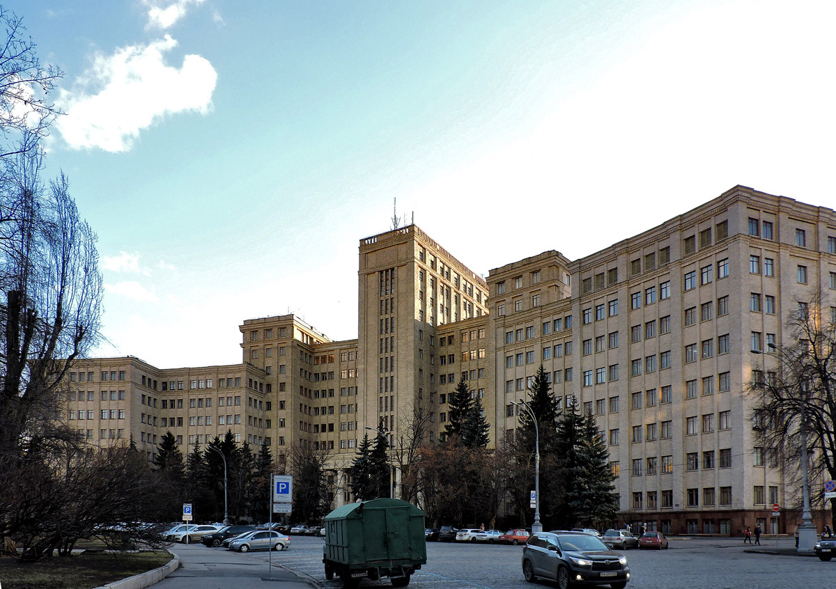 Charkow, Площадь Свободы, 4