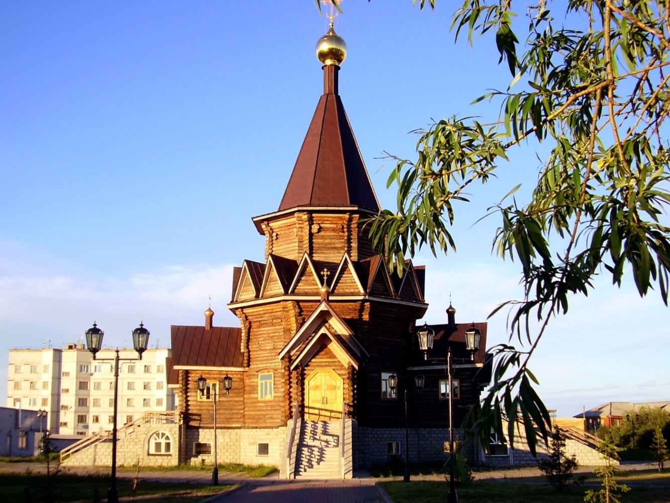 Naryan-Mar, Улица Ленина, 5; Улица Ленина, 7