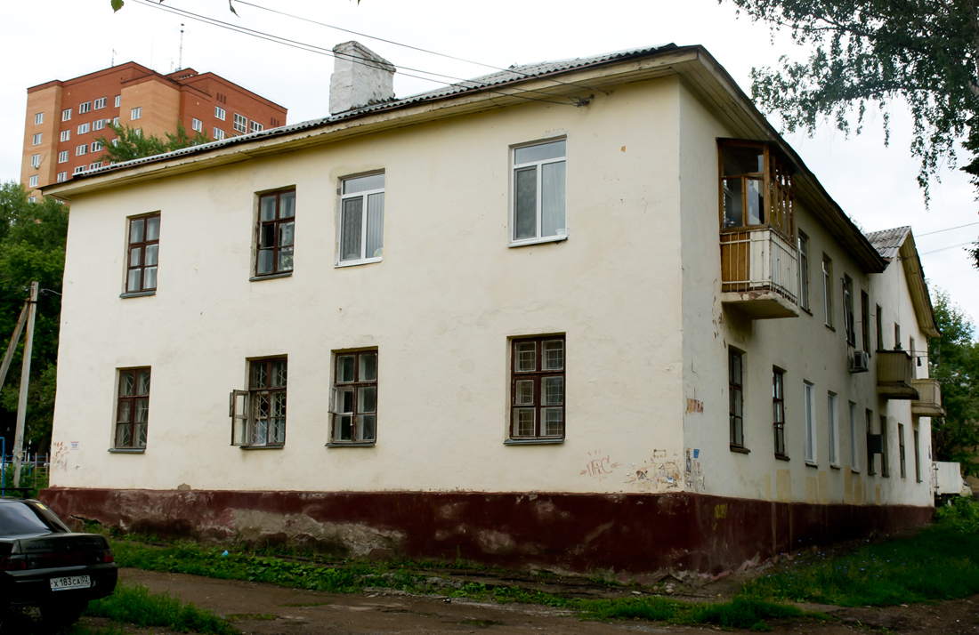 Уфа, Черниковская улица, 15 / Улица Ивана Франко, 5