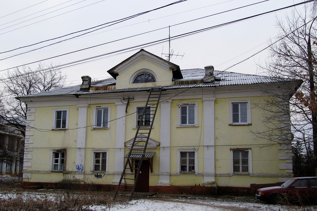 Переславль-Залесский, Народная площадь, 12