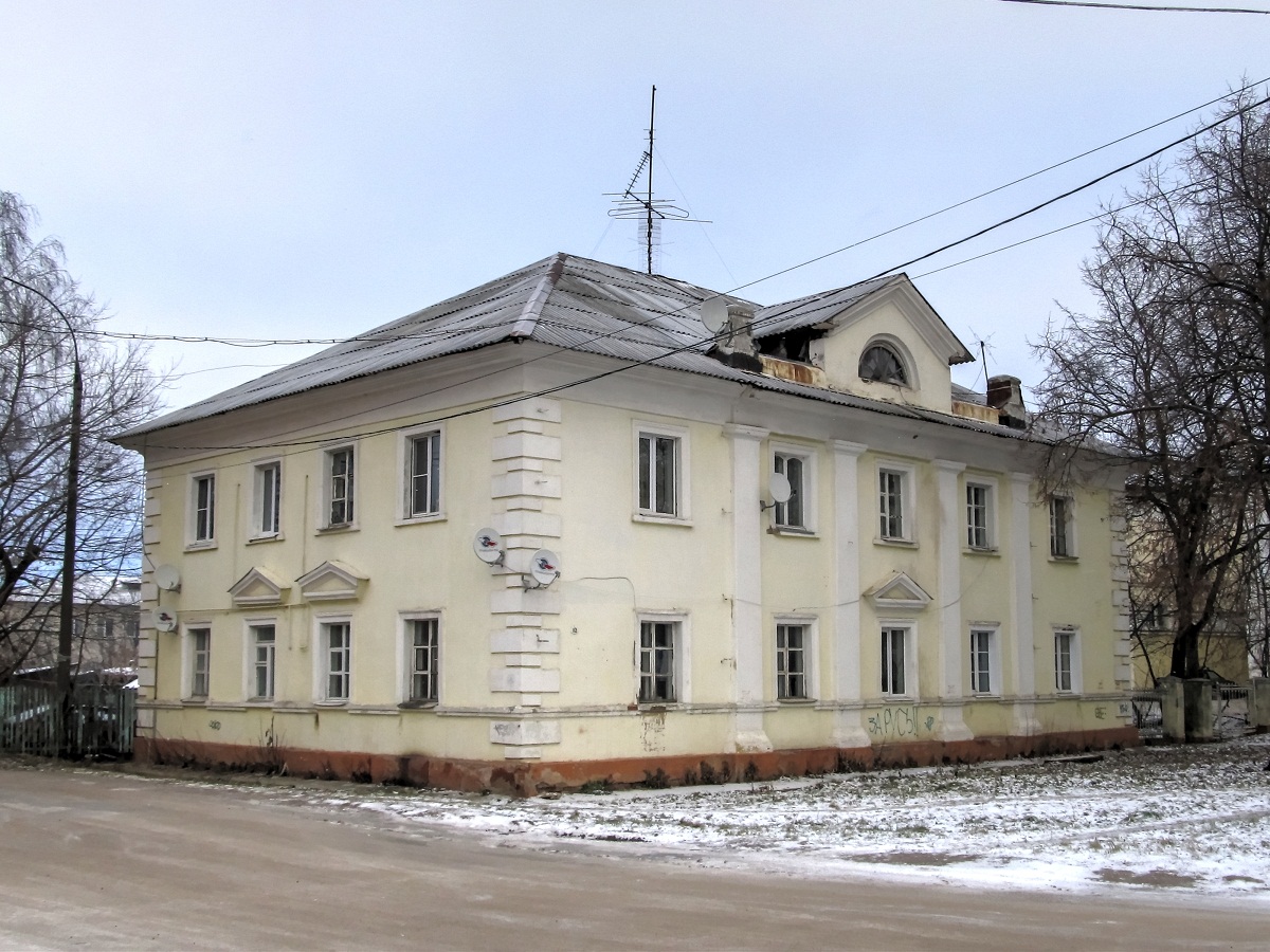 Pereslavl-Zalessky, Народная площадь, 12