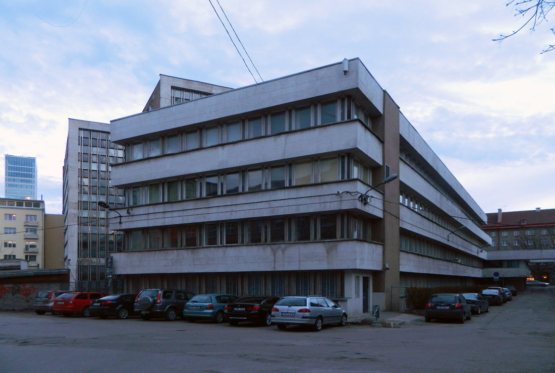 Таллин, Rävala puiestee, 8