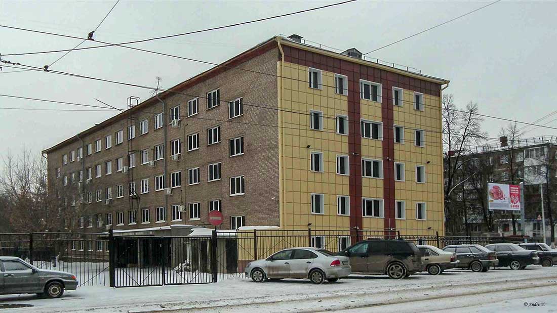 Уфа, Улица Ульяновых, 18 / Нежинская улица, 20