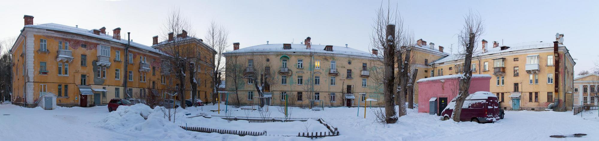 Глазов, Парковая улица, 39; Советская улица, 23; Советская улица, 21