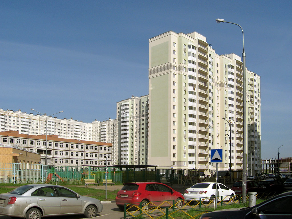 Балашиха, Улица Кожедуба, 10 (3 подъезд); Улица Кожедуба, 10 (4-6 подъезды); Улица Кожедуба, 10 (1-2 подъезды)