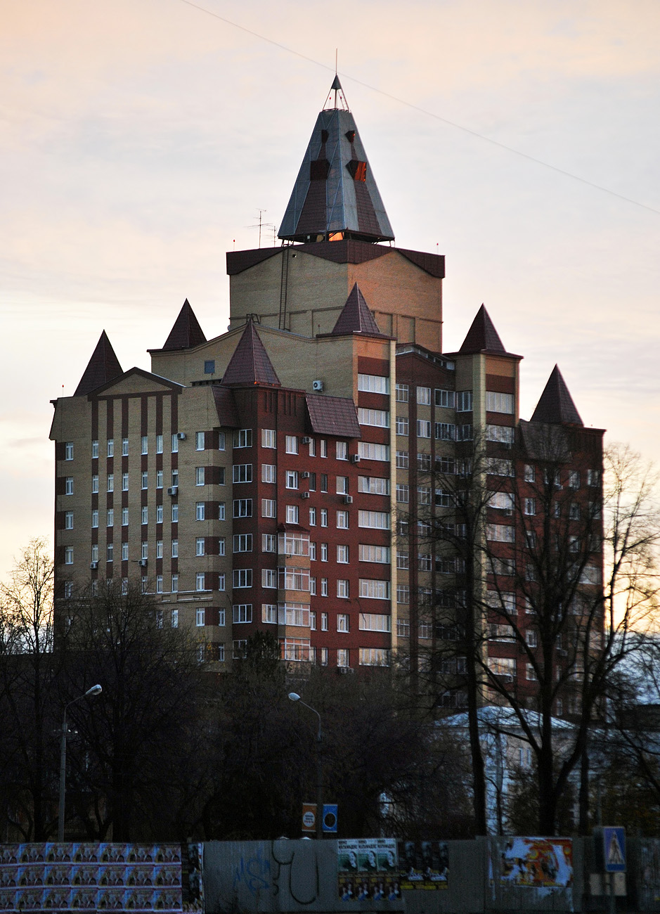 Perm, Улица Газеты "Звезда", 46