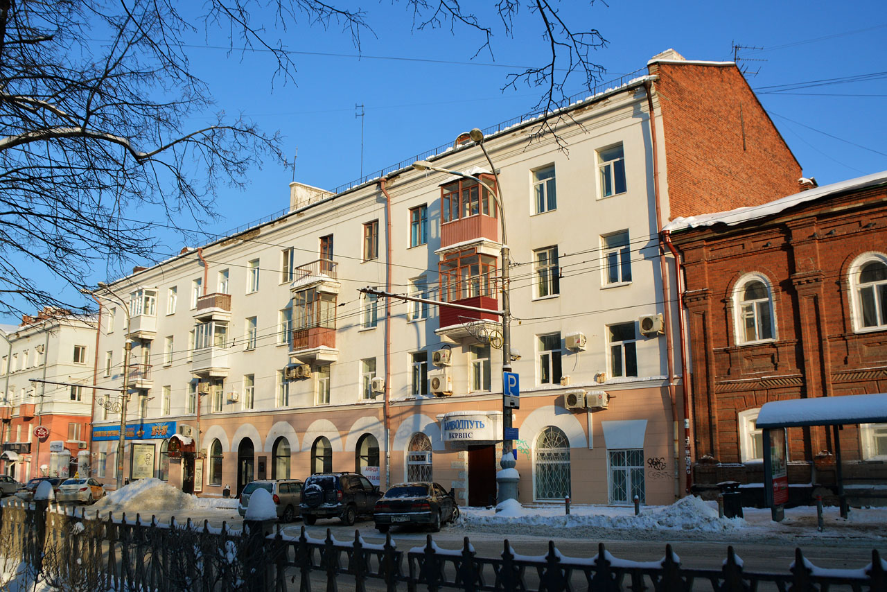 Пермь, Комсомольский проспект, 16