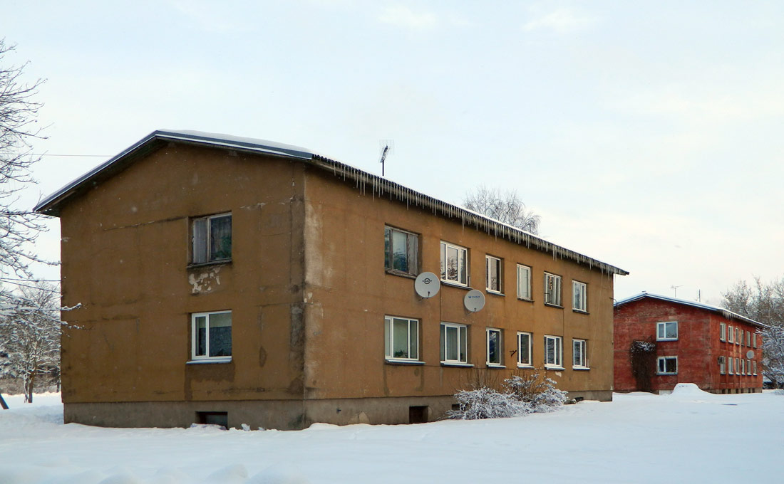 Оргита, Märjamaa-Koluvere tee, 11; Märjamaa-Koluvere tee, 12