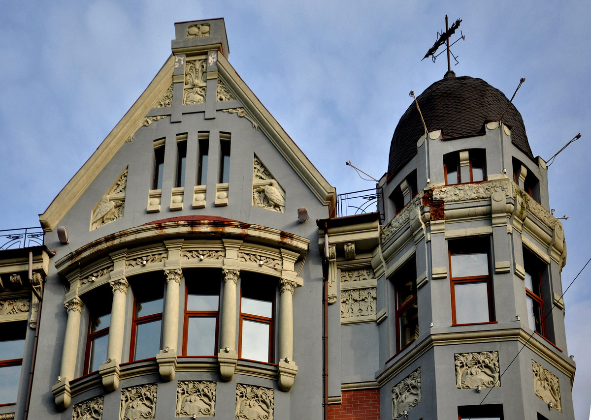 Харьков, Чернышевская улица, 66 / Улица Ярослава Мудрого, 21